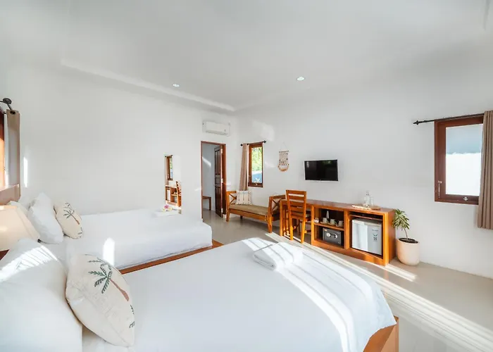 Nusa Indah Onai 3* レンボンガン島